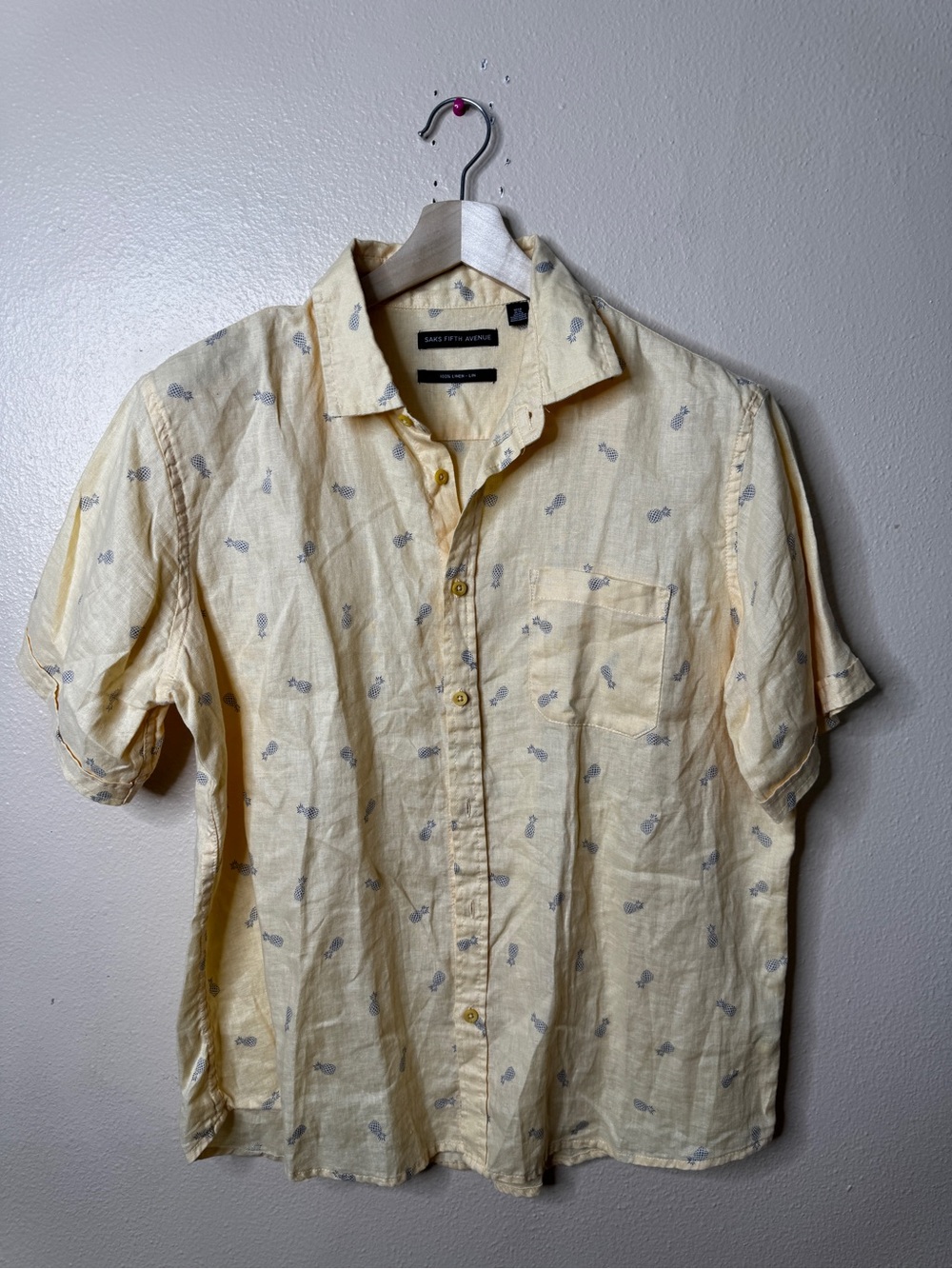 Saks Fifth Avenue Men’s XL Yellow 100% Linen Pineapple Print Short Sleeve Shirt